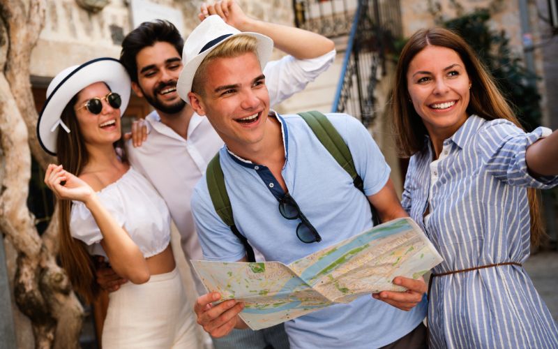 Thẻ hướng dẫn viên du lịch quốc tế và thẻ hướng dẫn viên du lịch nội địa có thời hạn là 5 năm.