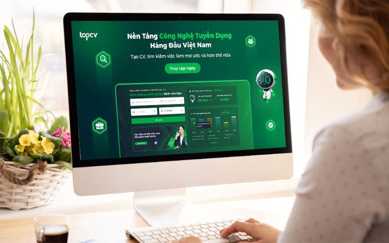 Bạn có thể ứng tuyển vị trí nhân viên bán hàng Viettel tại TopCV.vn
